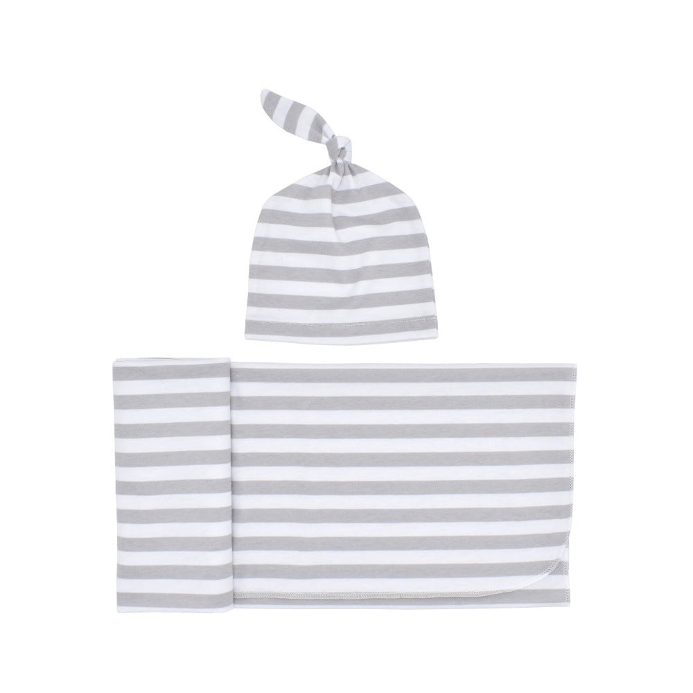 Little Dreamer Swaddle & Cap Set – Grey