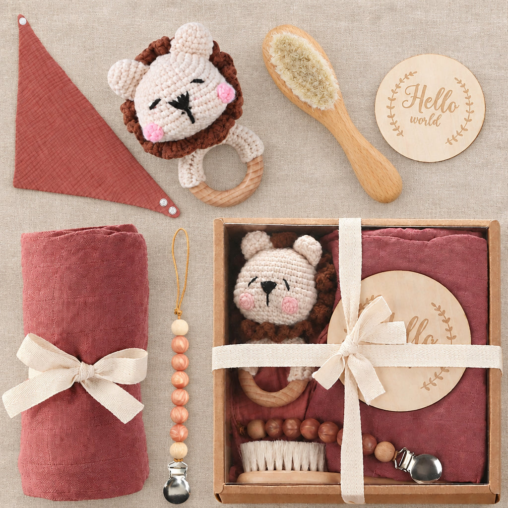 Hello World Essentials Gift Set – F | Leo Lion