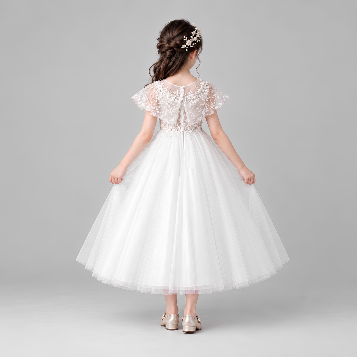 Classic Lace Flower Girl Dress – alternate view 1