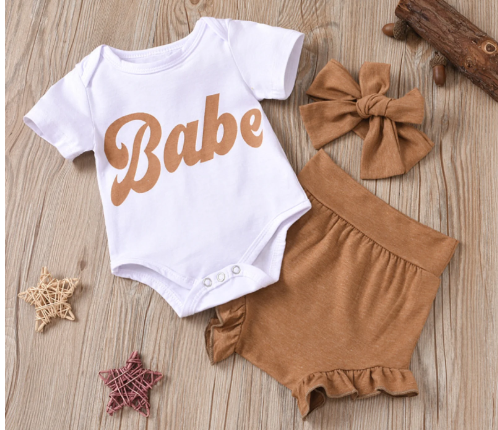 Hey Babe Short Sleeve Bodysuit Set – White – alternate view